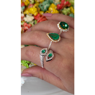 Anel Esmeralda Oval